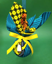Load image into Gallery viewer, African Print Bauble with Ribbon Finish